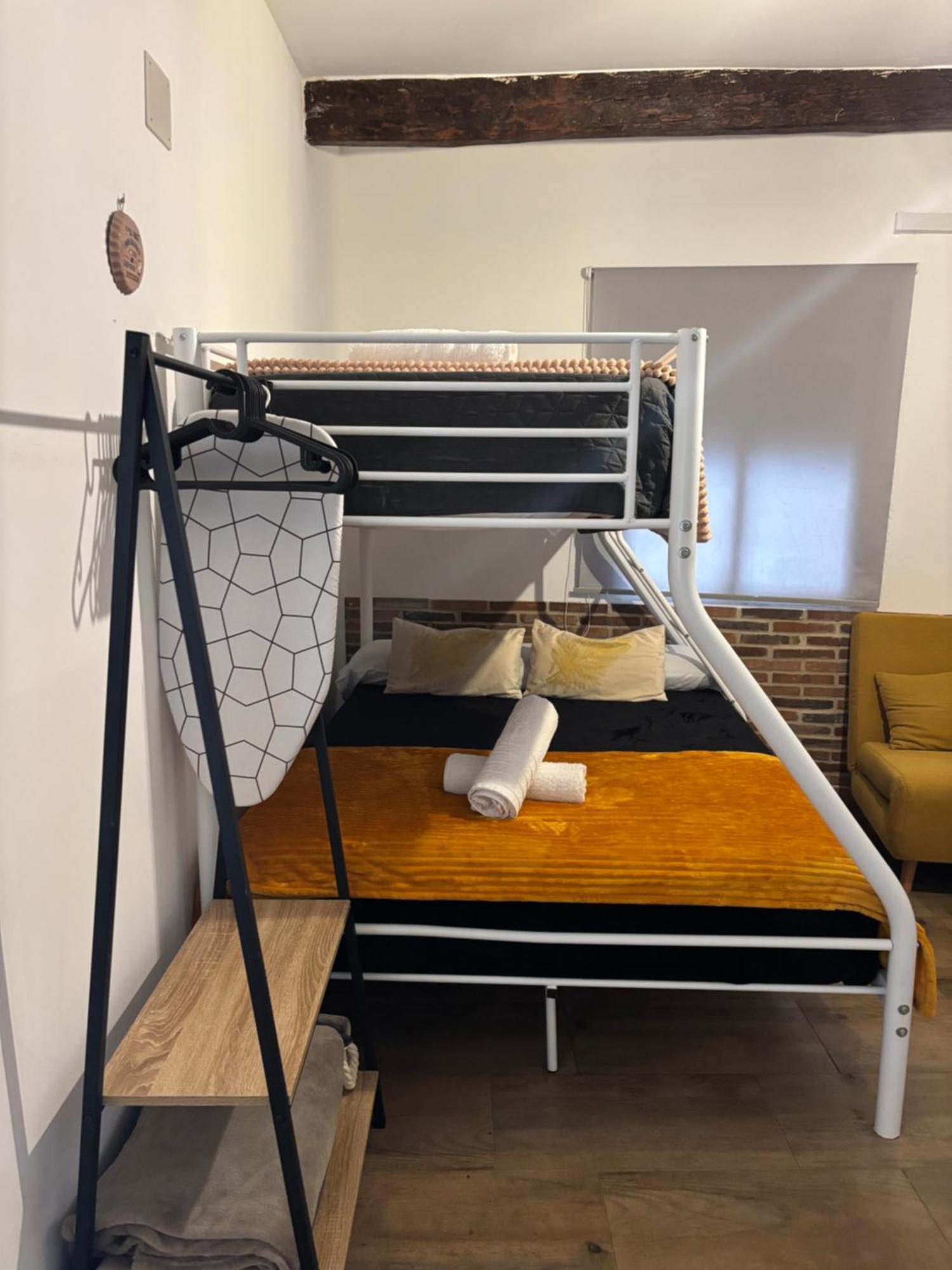Apartamentos Mayte Toledo Luaran gambar